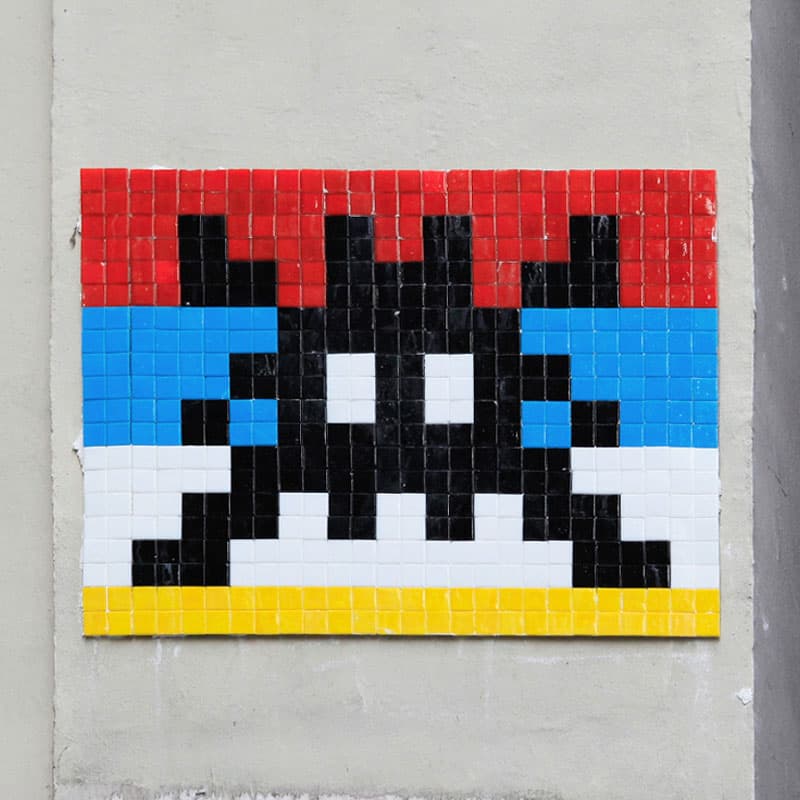 Invader PA_880