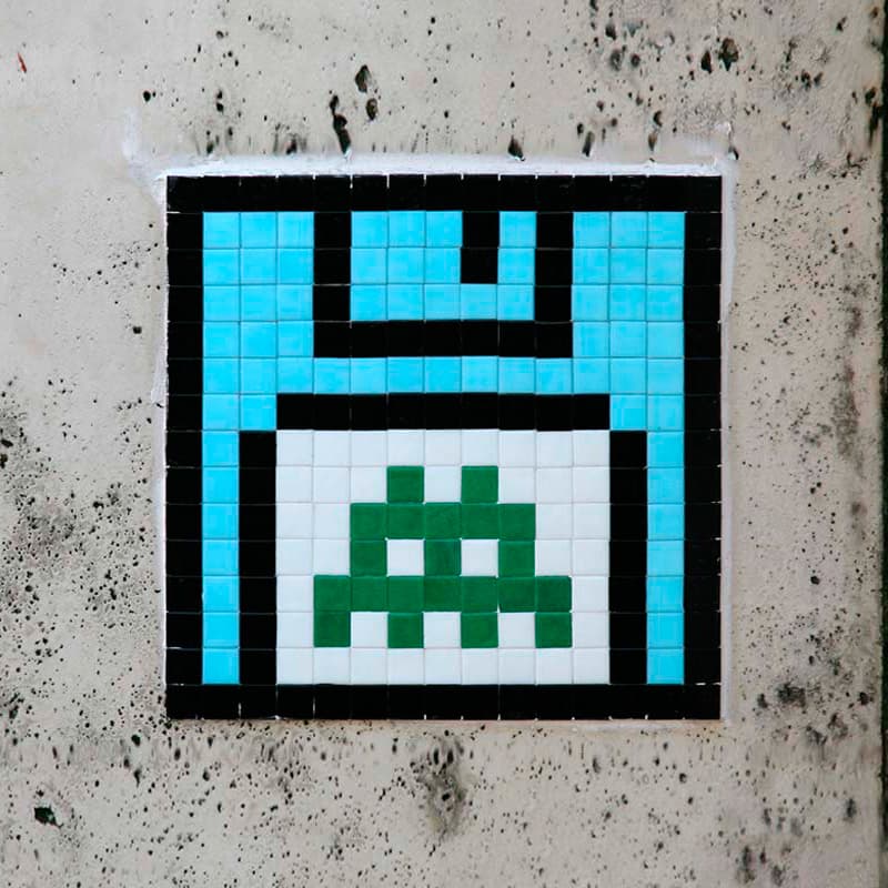 Invader PA_757