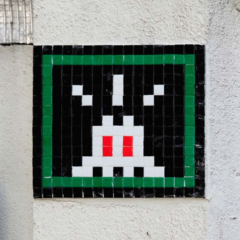 Invader PA_883