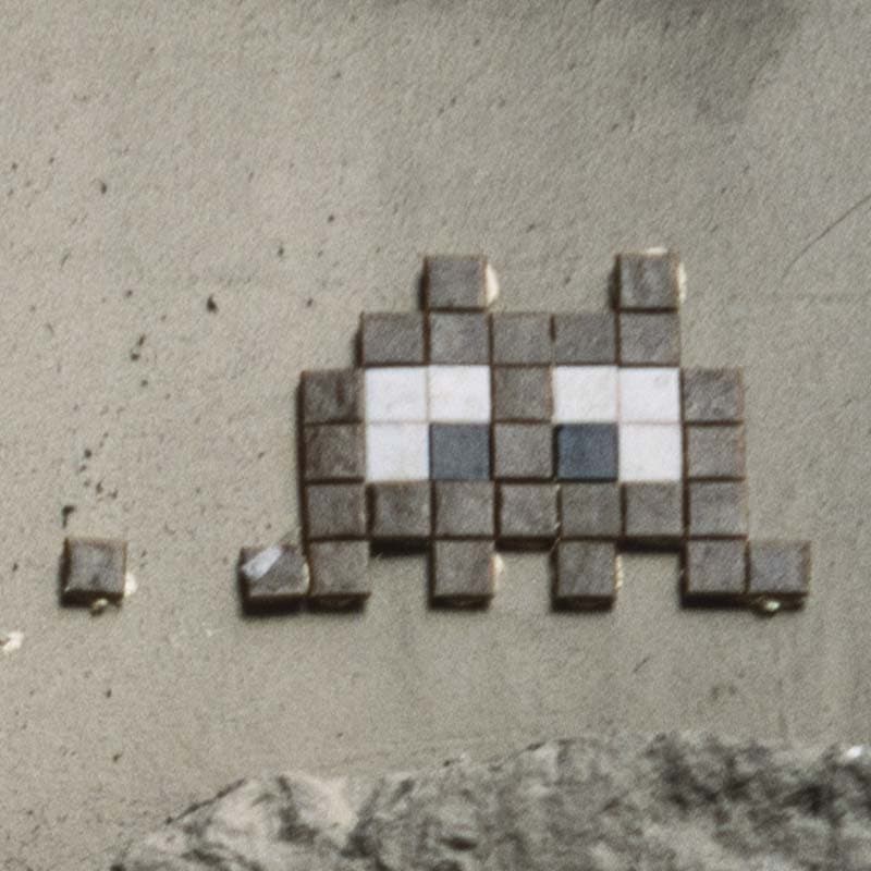 Invader PA_245