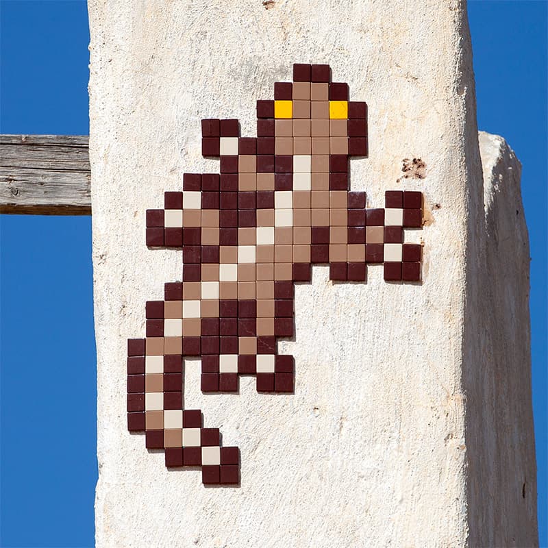 Invader DJBA_32