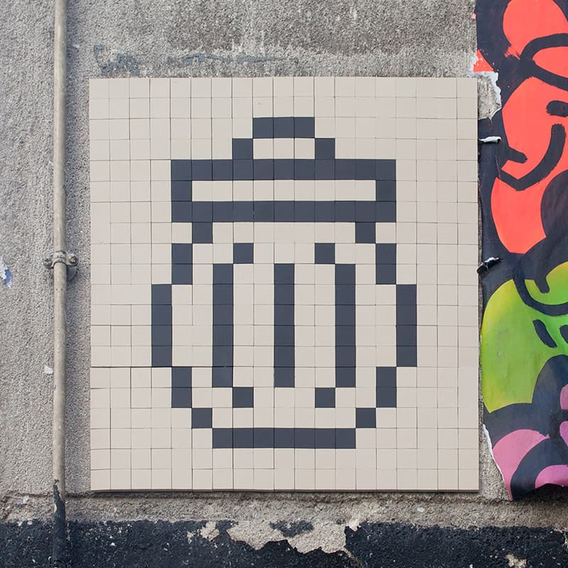 Invader PA_273