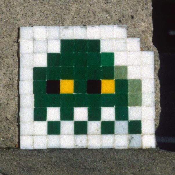 Invader PA_75