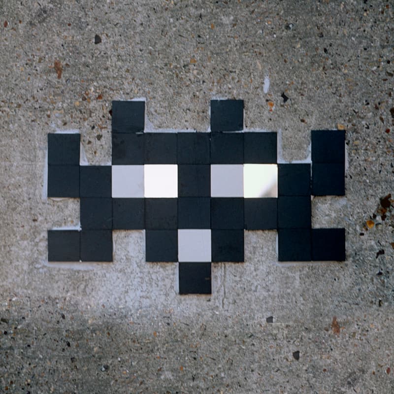 Invader PA_253