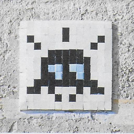 Invader PA_440
