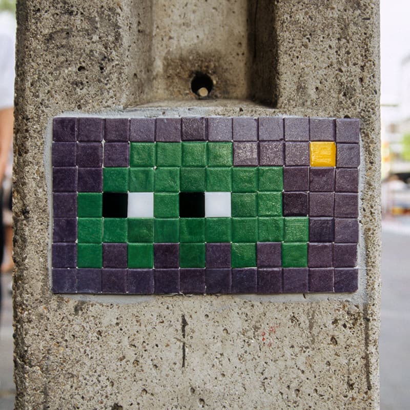 Invader BGK_07