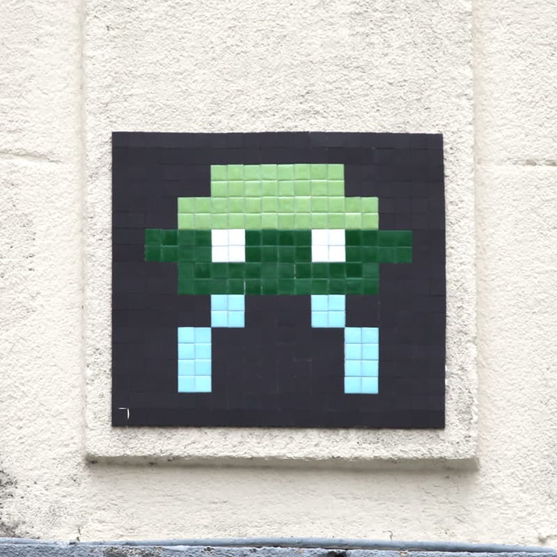 Invader BXL_25