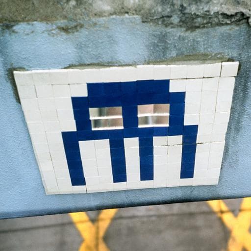 Invader HK_24