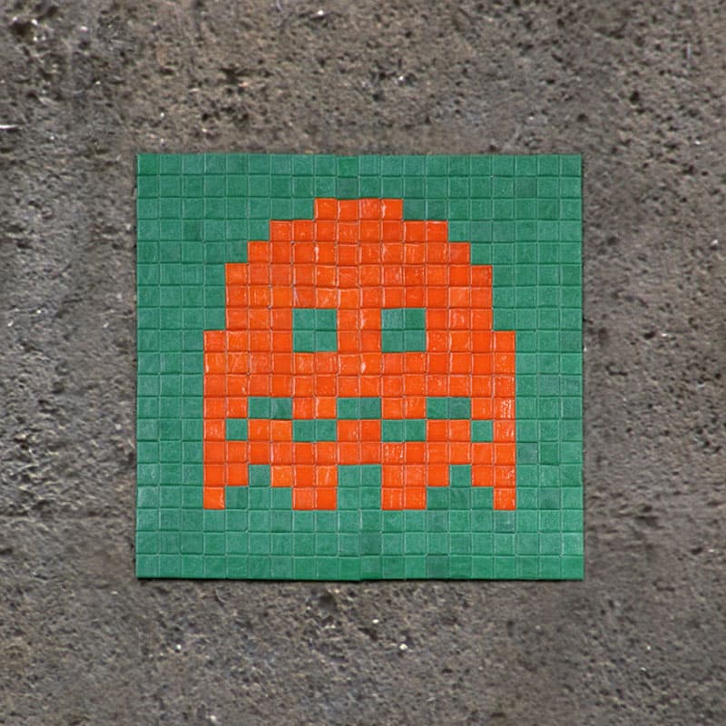Invader PA_585