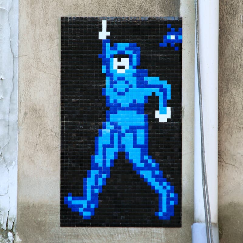 Invader PA_892