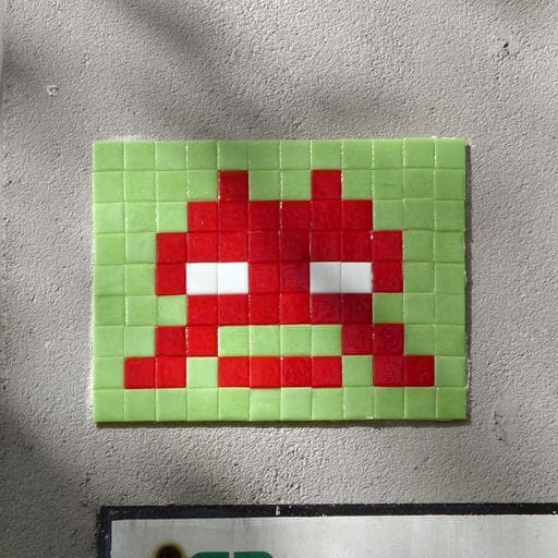 Invader LDN_103