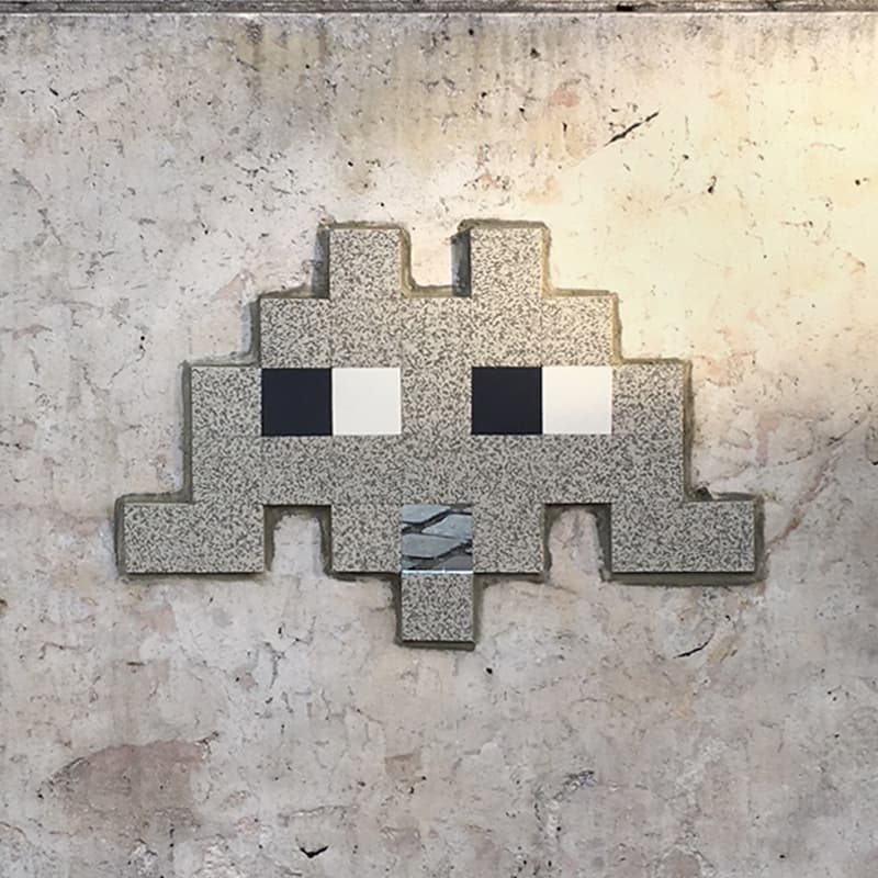Invader PA_196
