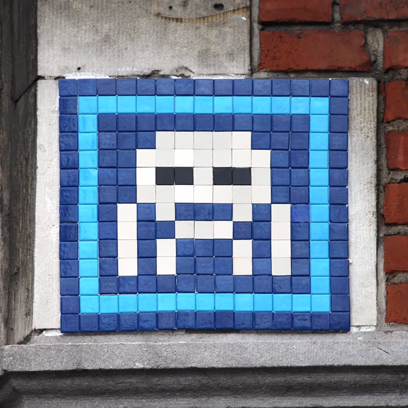 Invader BXL_10
