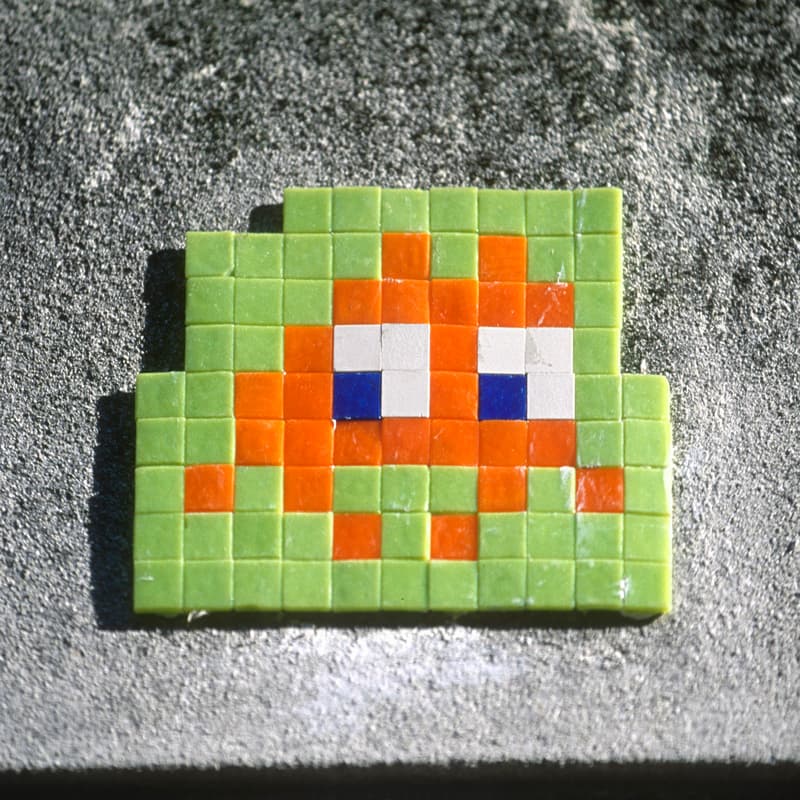 Invader PA_330
