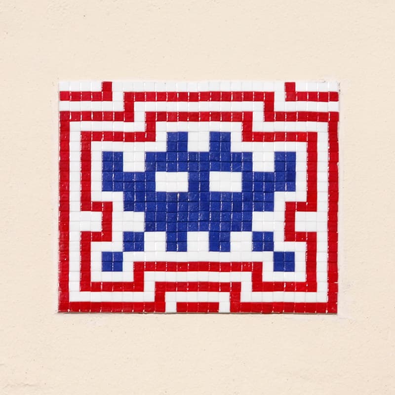 Invader PA_670
