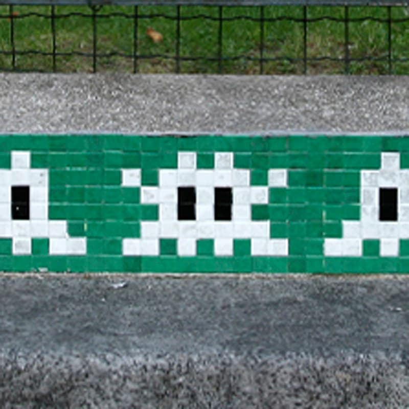 Invader PA_689