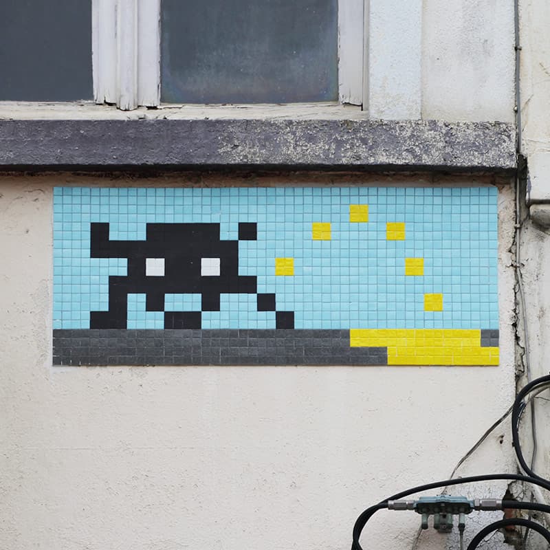 Invader BXL_24
