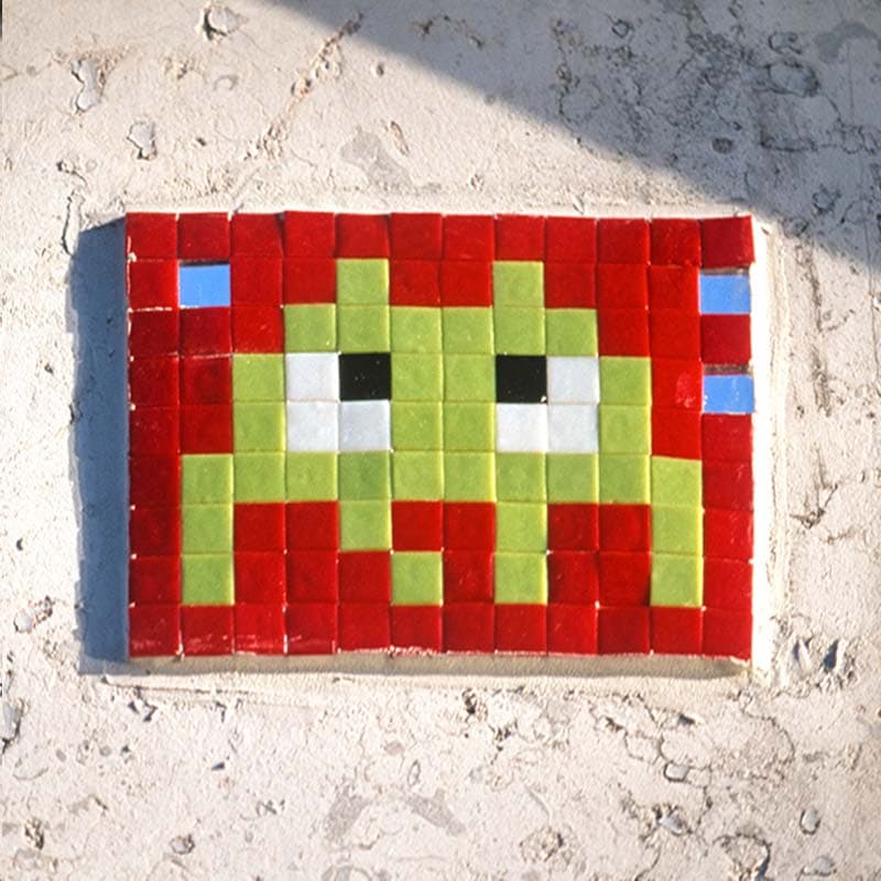 Invader PA_240