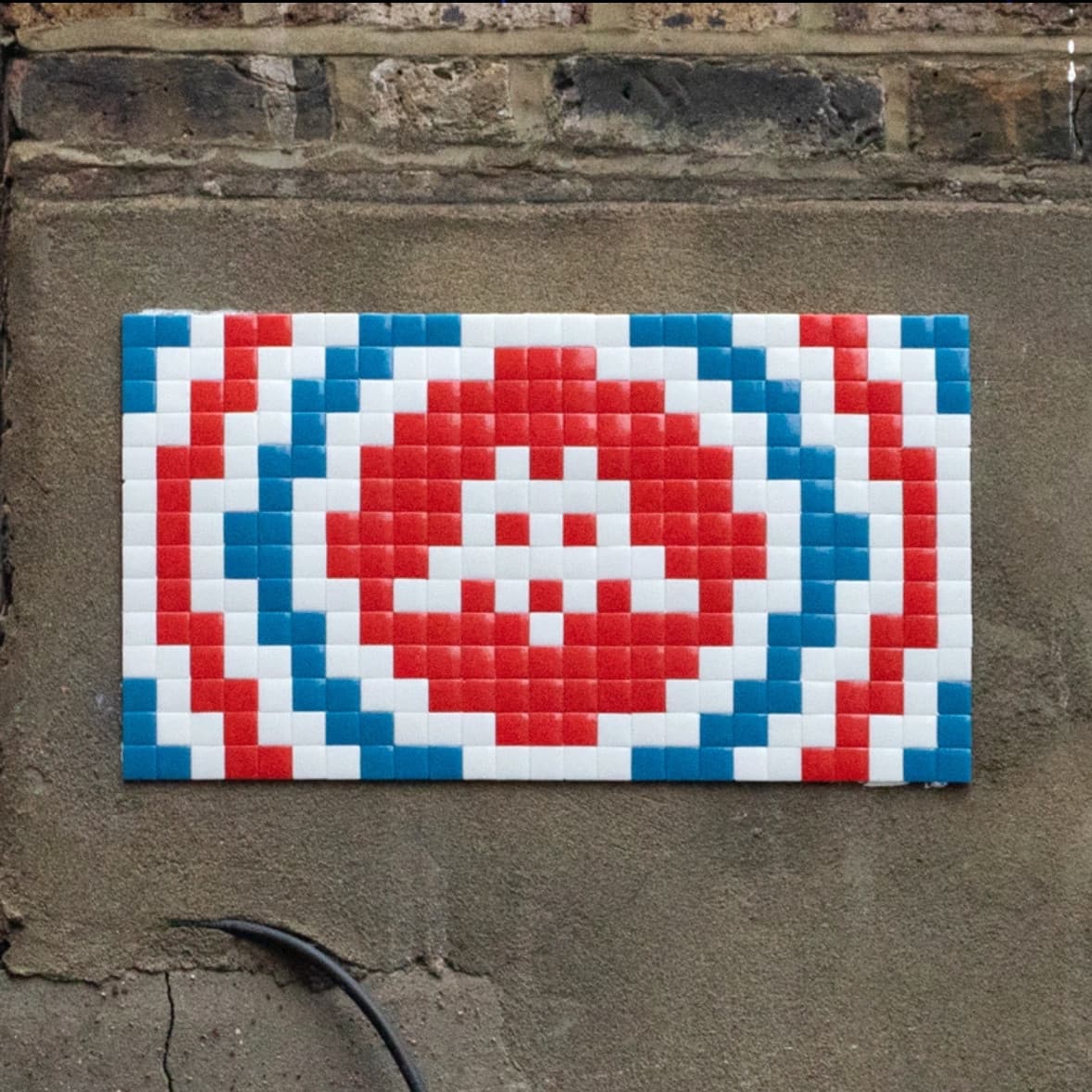 Invader LDN_176