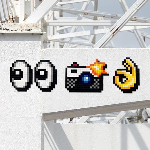 Invader HK_104