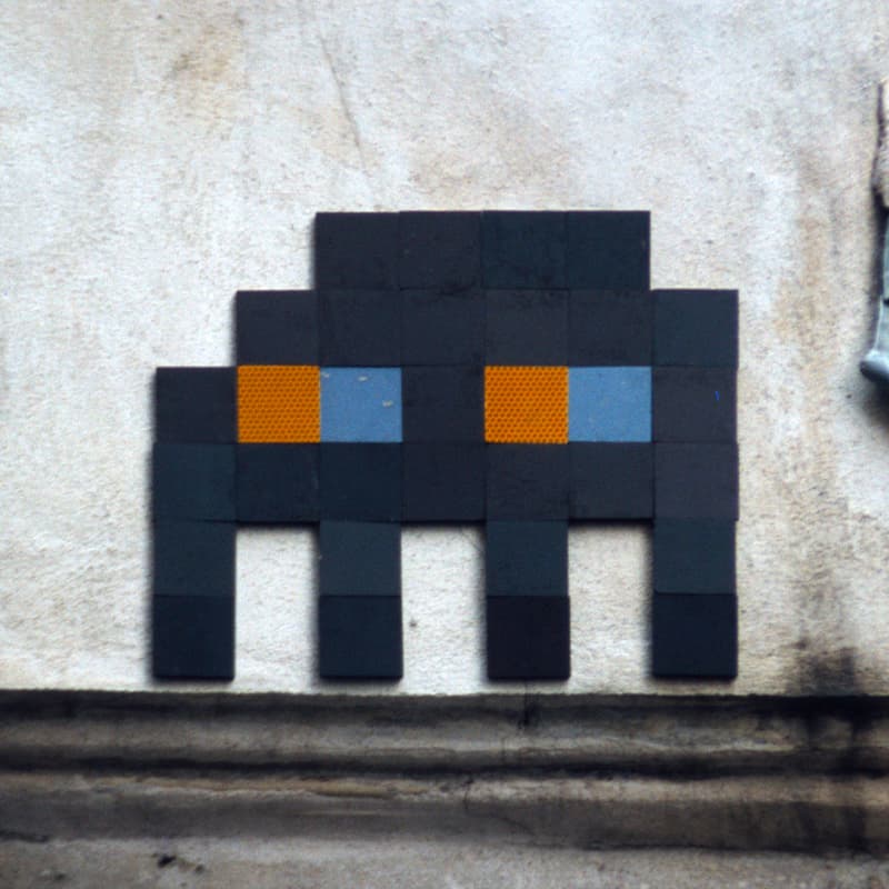 Invader PA_572