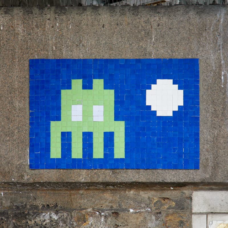 Invader LDN_111