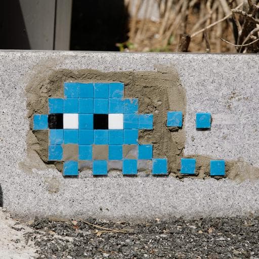 Invader DJN_18