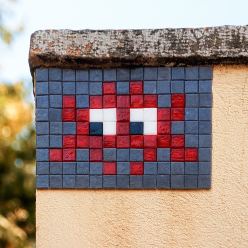 Invader BTA_02