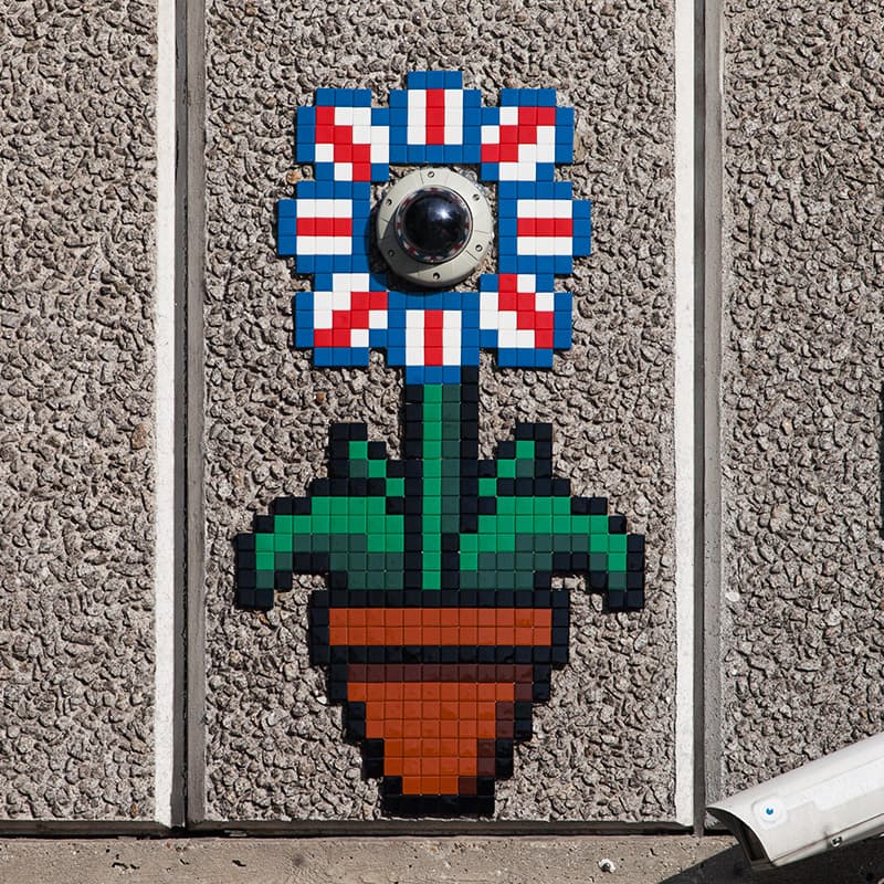 Invader LDN_144
