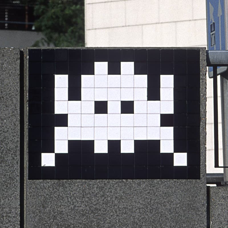 Invader PA_425