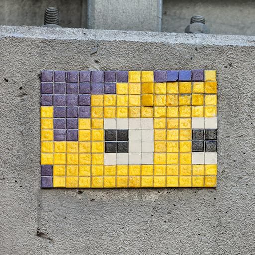 Invader HK_03