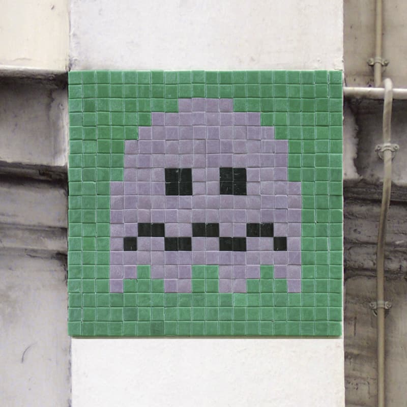 Invader PA_586