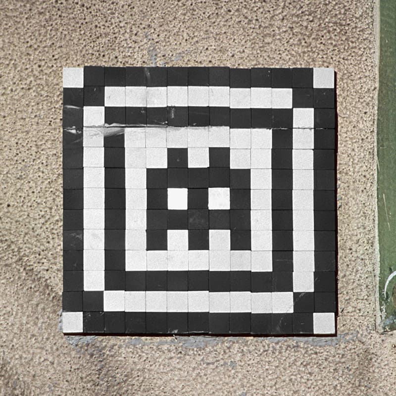 Invader PA_424