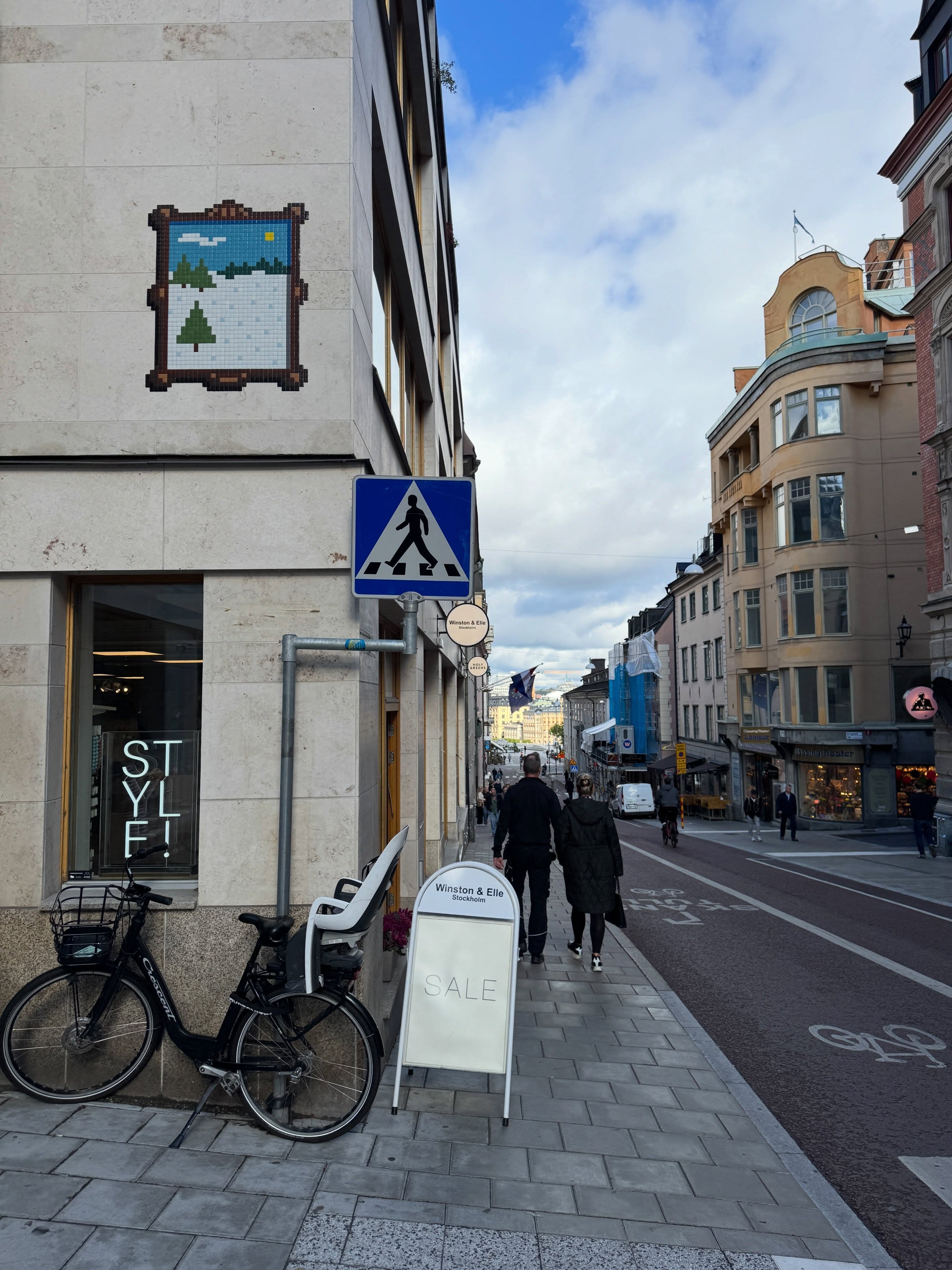 Invader STK_09
