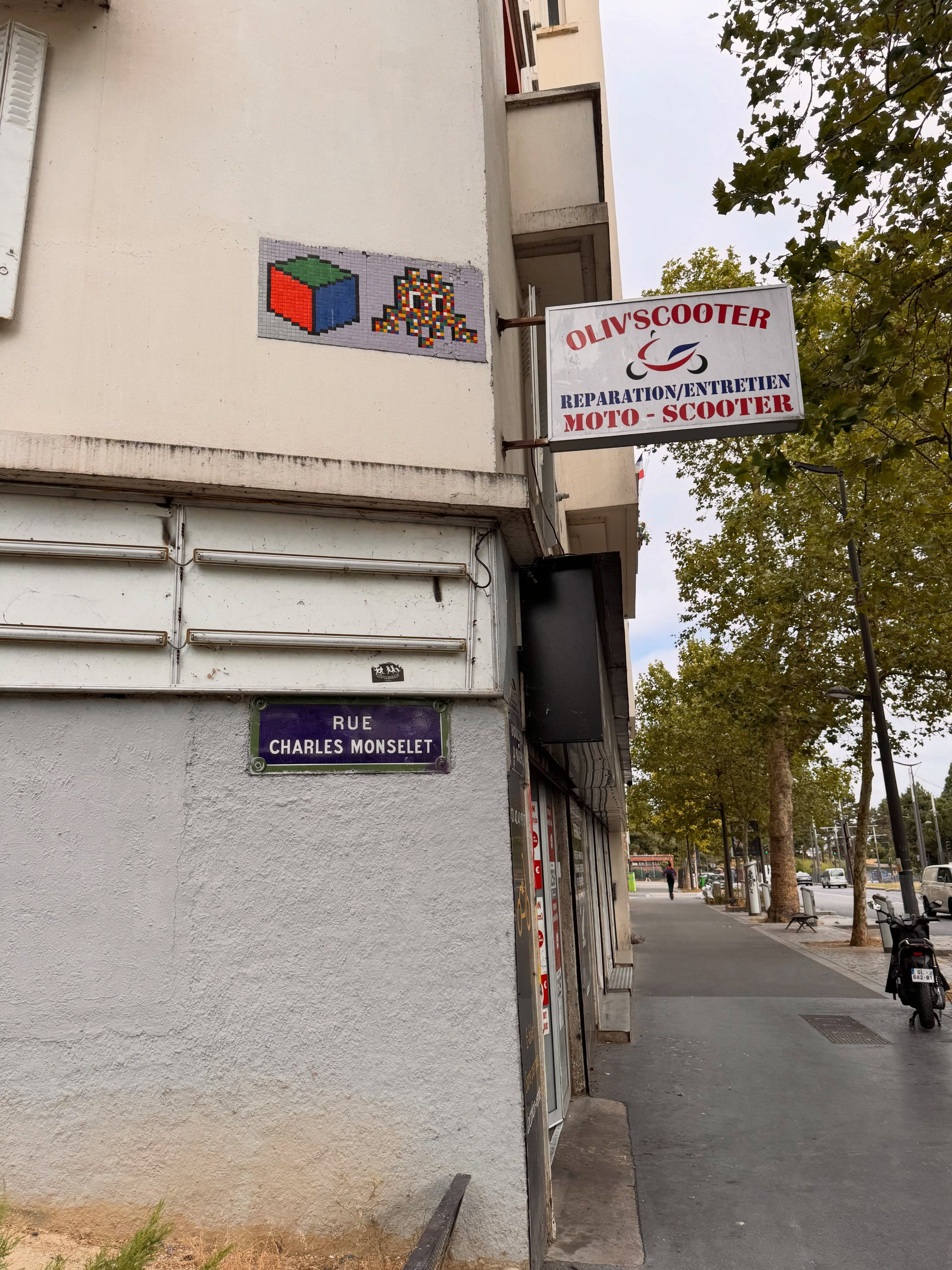 Invader PA_645
