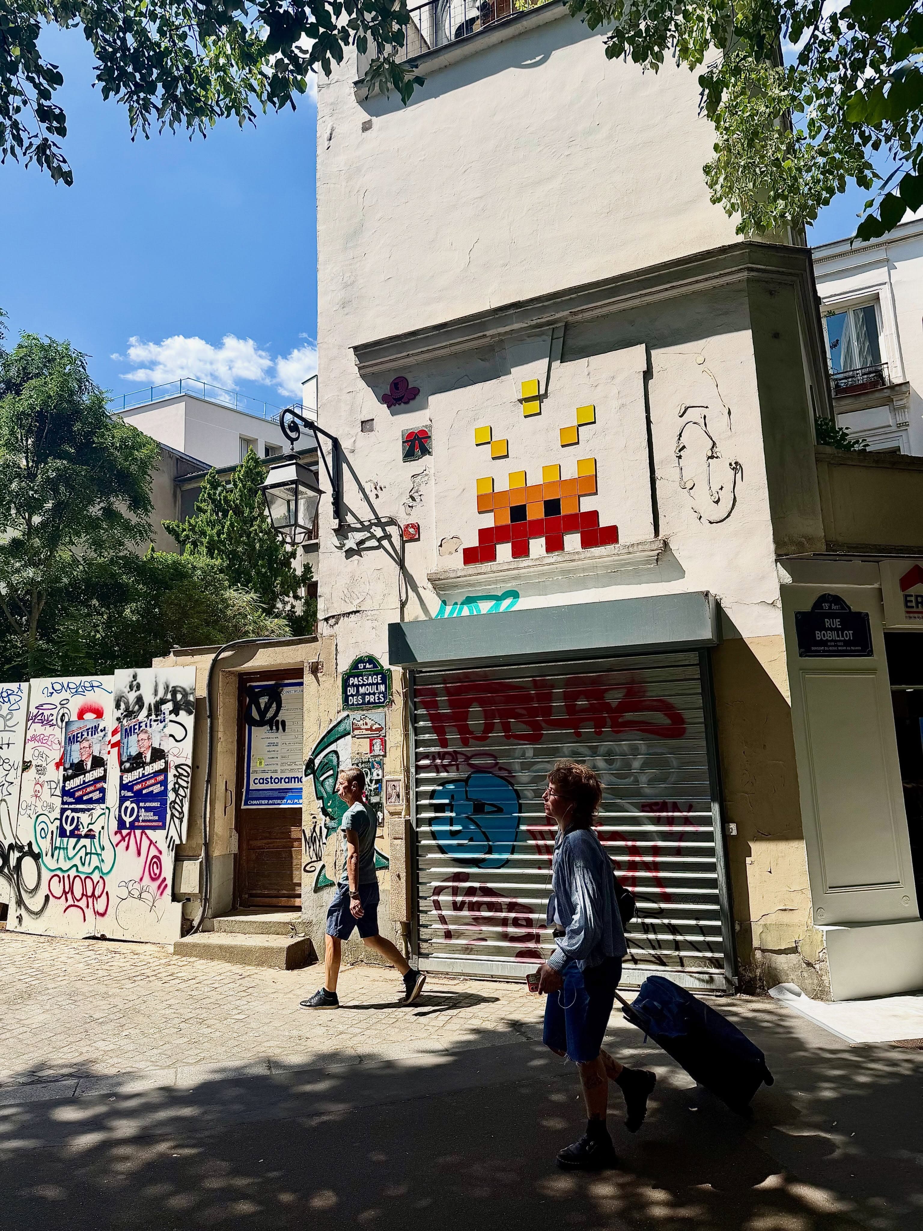 Invader PA_1103