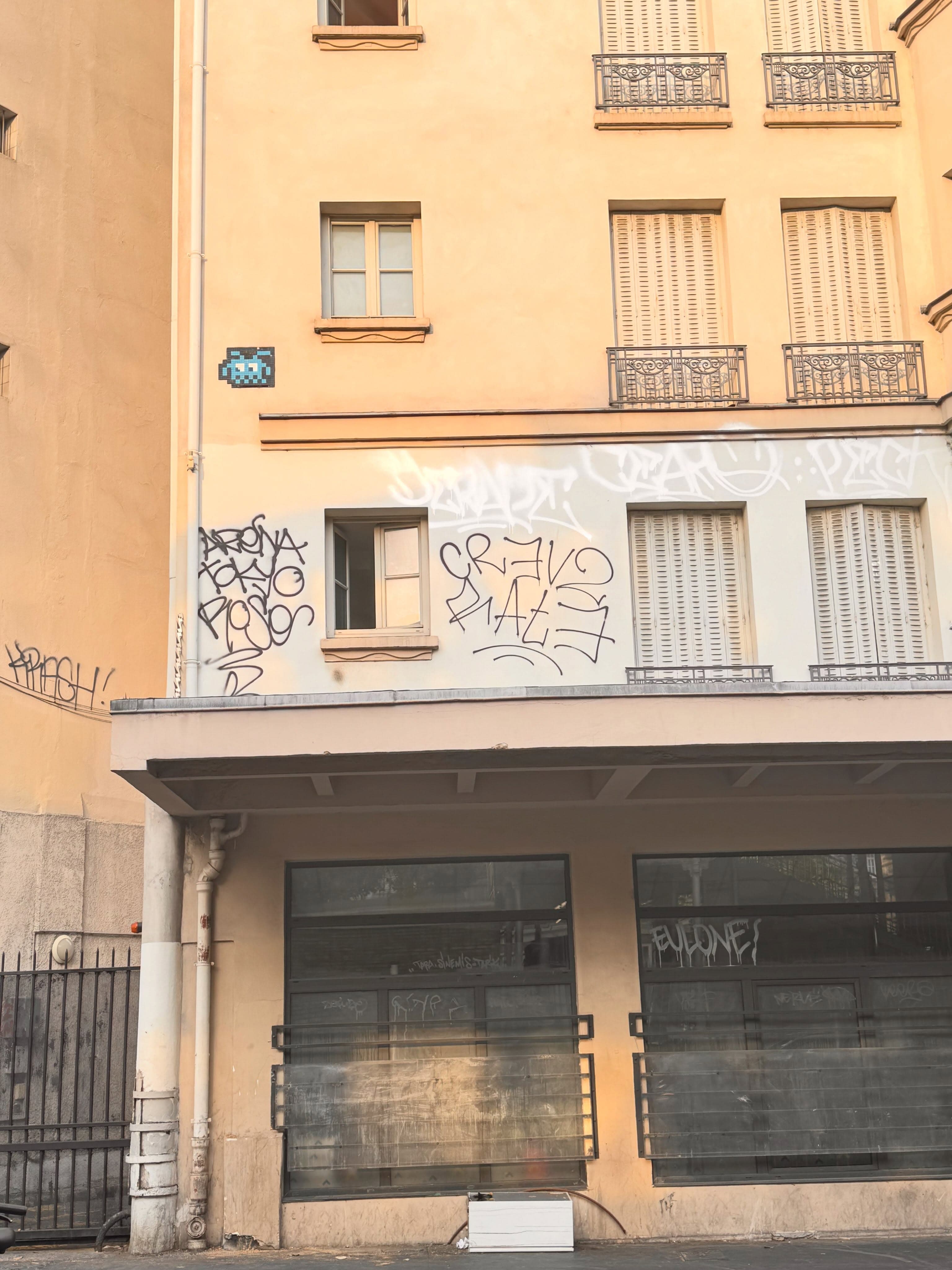 Invader PA_741