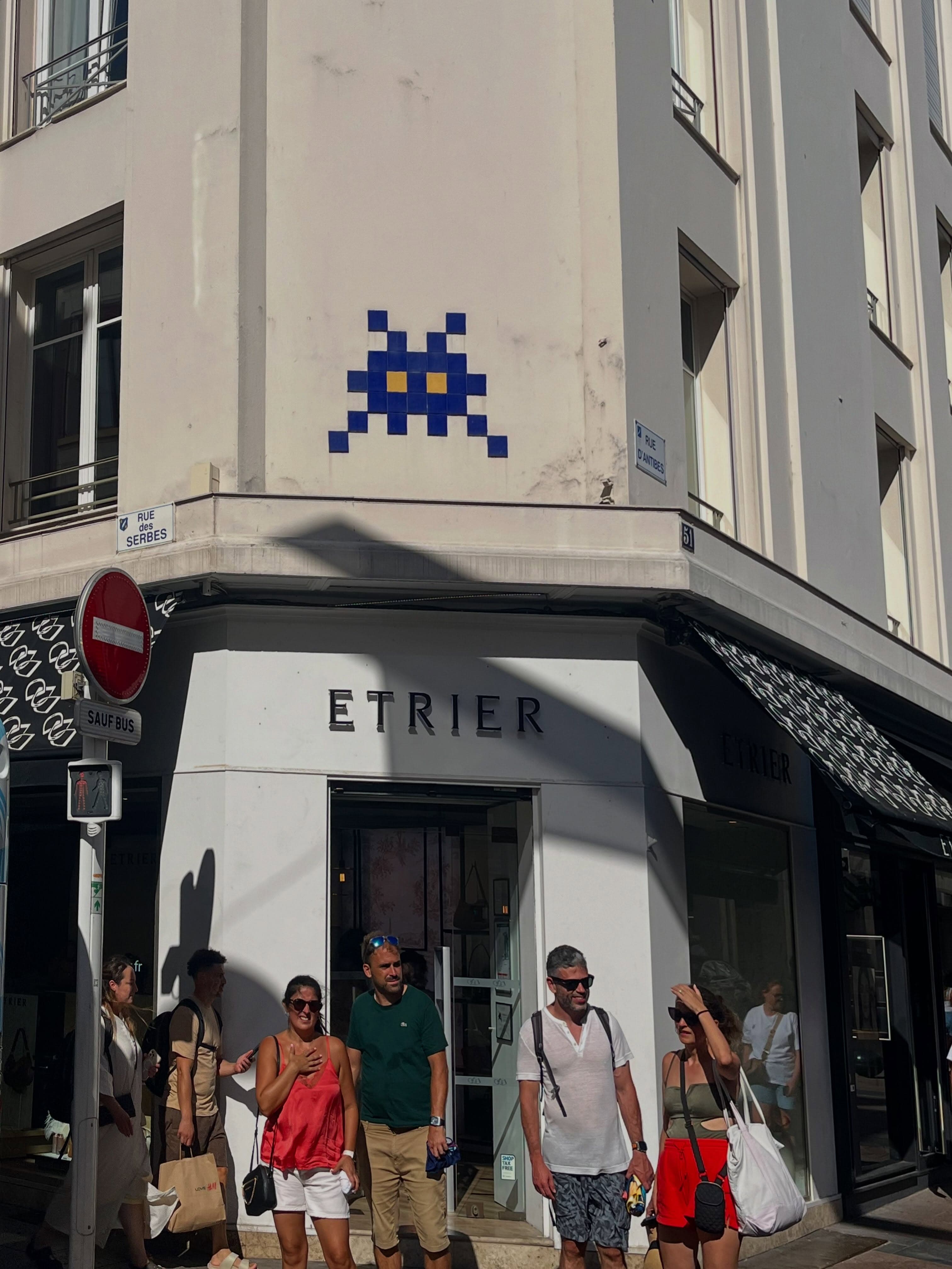Invader CAZ_03