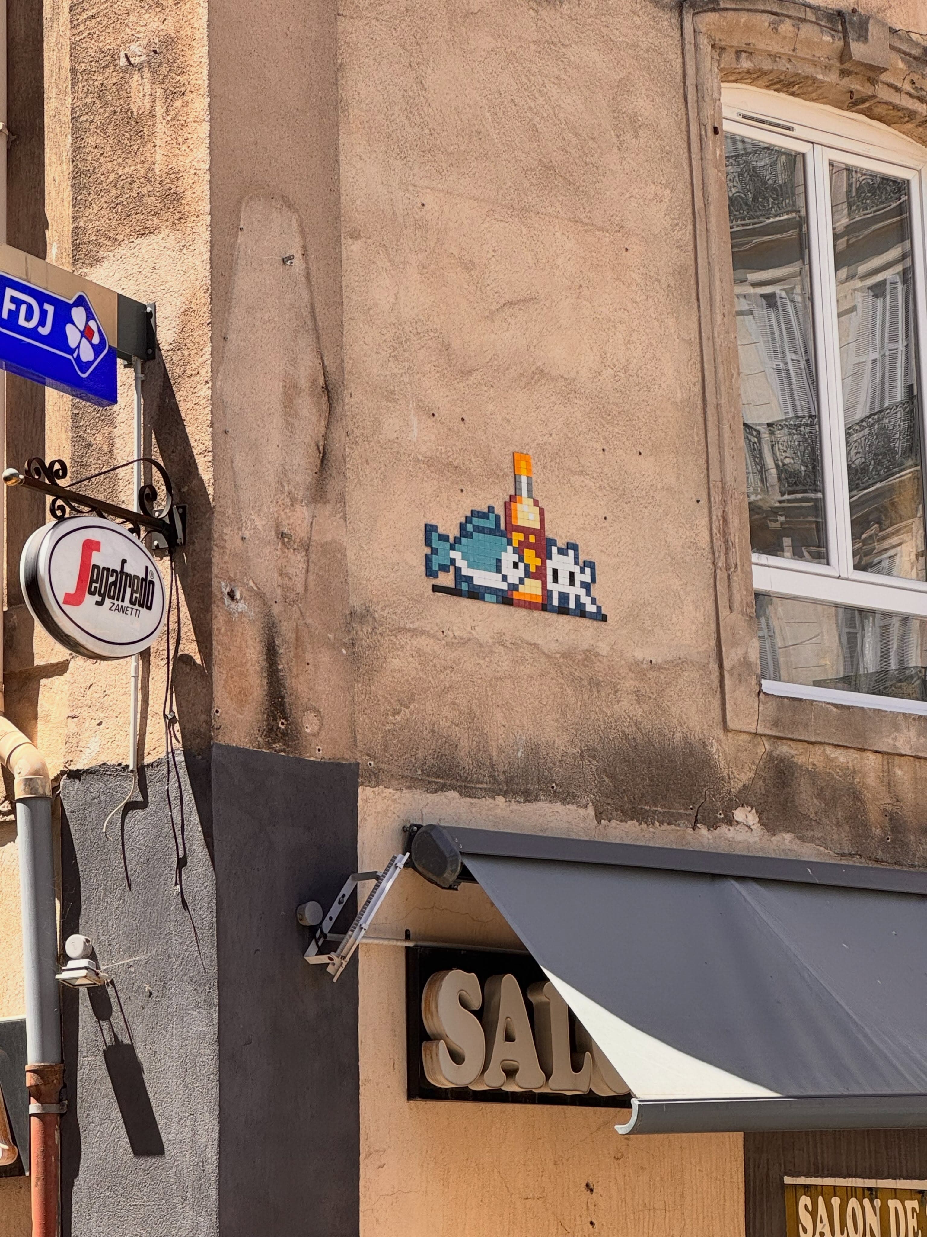 Photo by @adrien_chasse_invaders in Marseille.