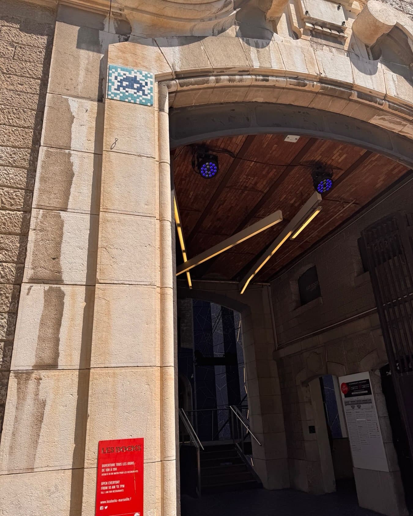 Photo by @adrien_chasse_invaders in Marseille.