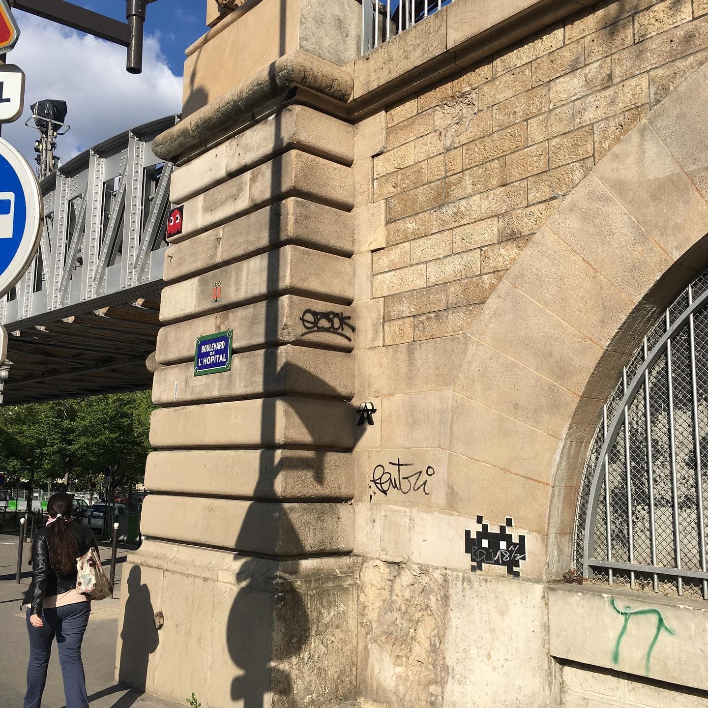 Invader PA_102
