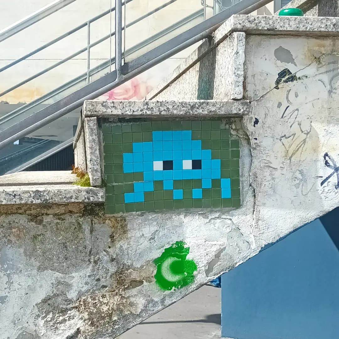Invader PA_749