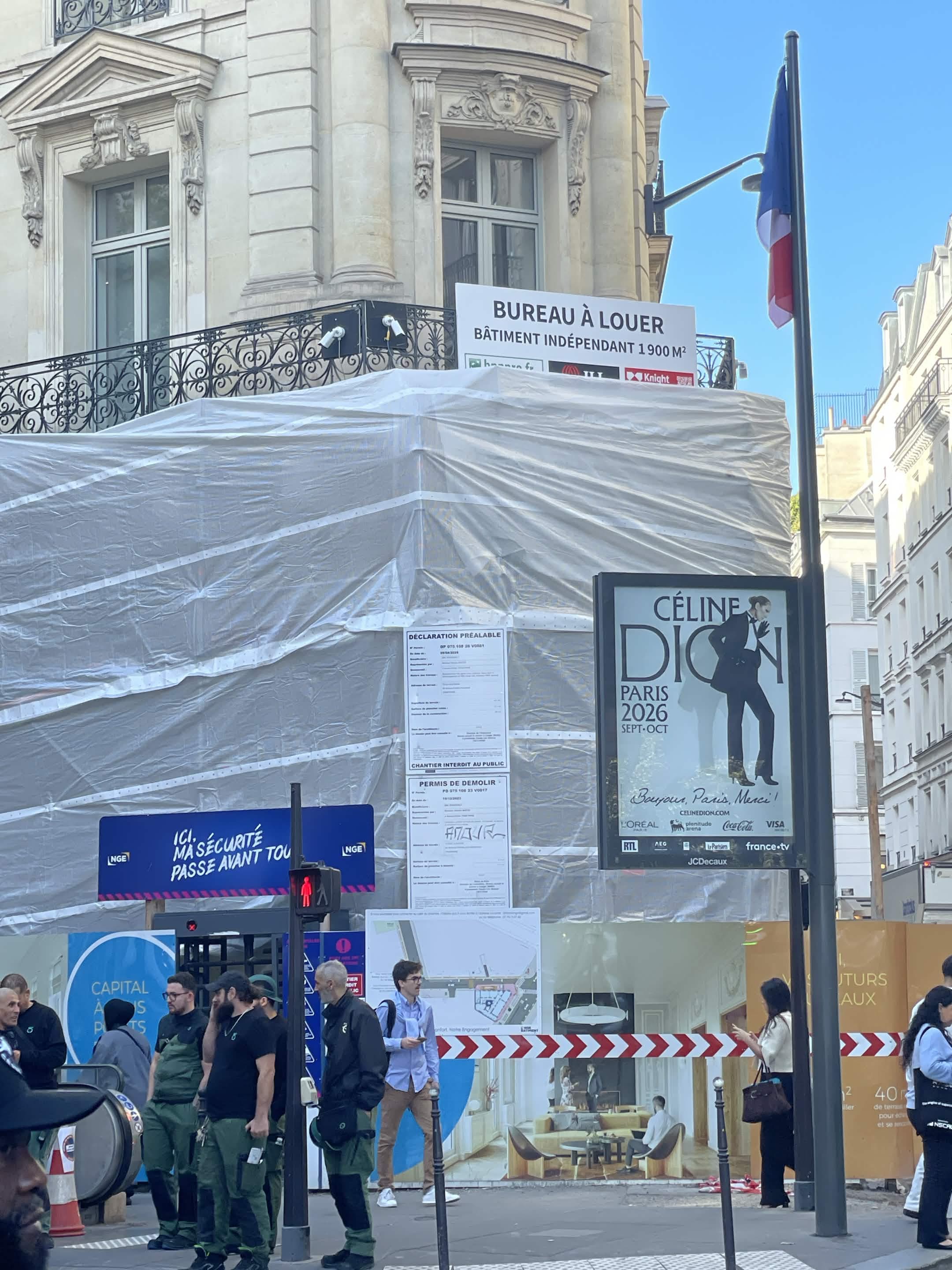 PA_845 caché par les constructions