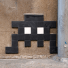Invader LDN_121