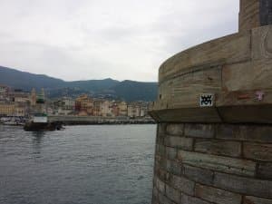 Invader BTA_24