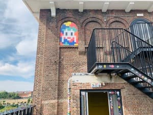 Invader BXL_41