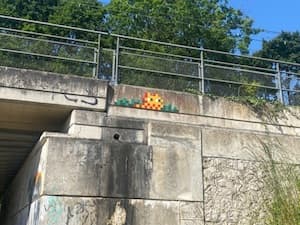 Invader FTBL_18