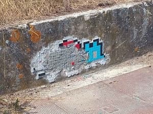 Invader FTBL_23
