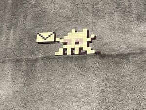 Invader FTBL_25