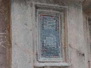 Invader HK_121